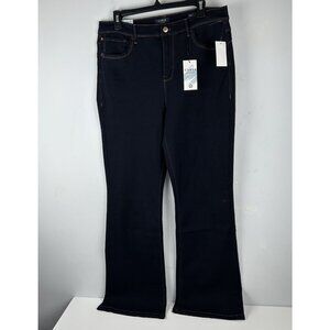 NWT CURVE APPEAL  Size 14/32 High Rise Flare Dark Blue Stretch Jeans Color Rinse